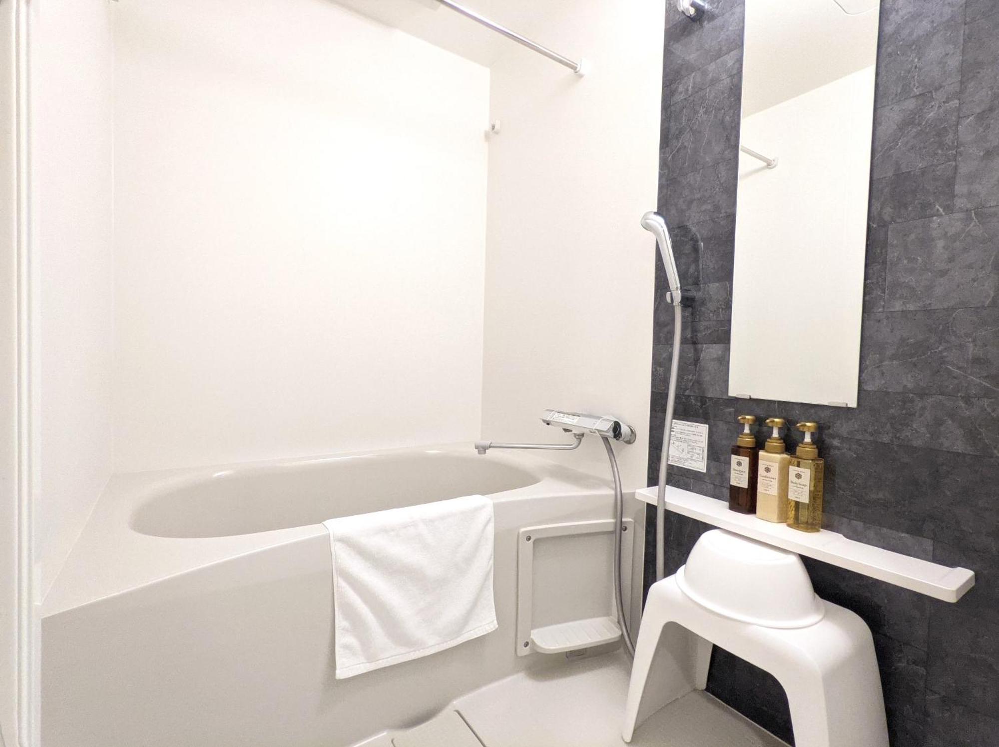 Eslead Hotel Osaka Nipponbashi Bagian luar foto